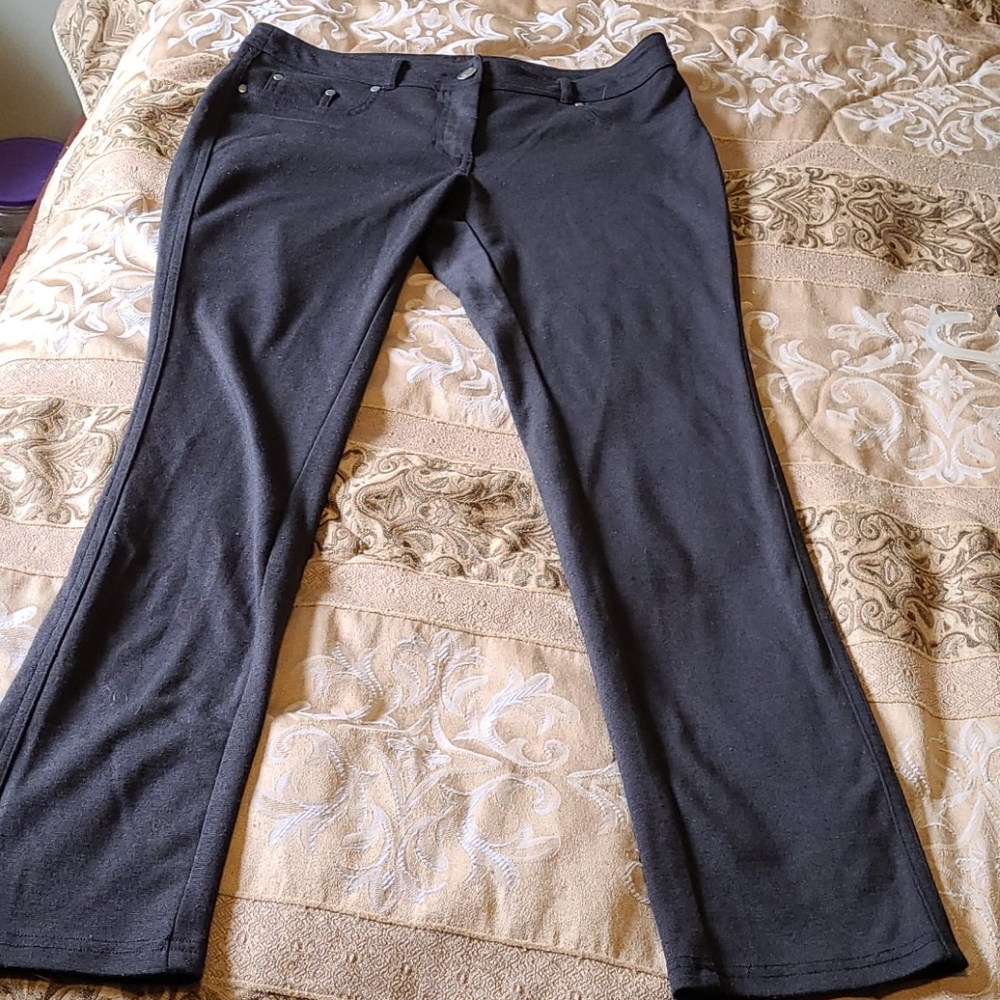 Ladies pants